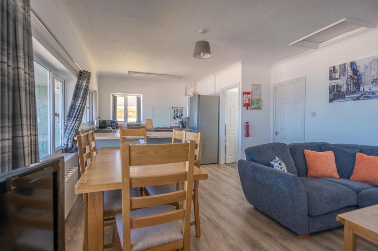 Ivy Cottage With Sea Views 바이드포드 외부 사진